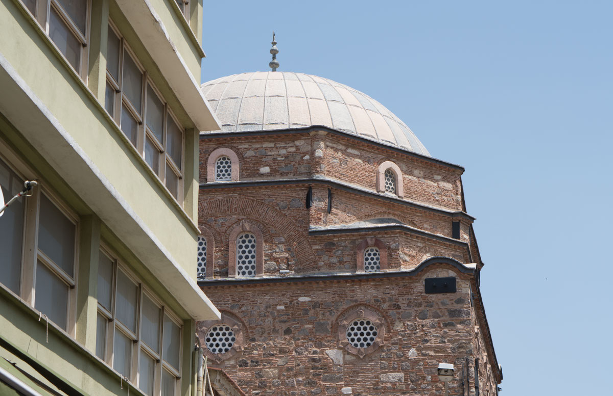 10-Dinge-die-man-unbedingt-in-Izmir-machen-muss-moschee
