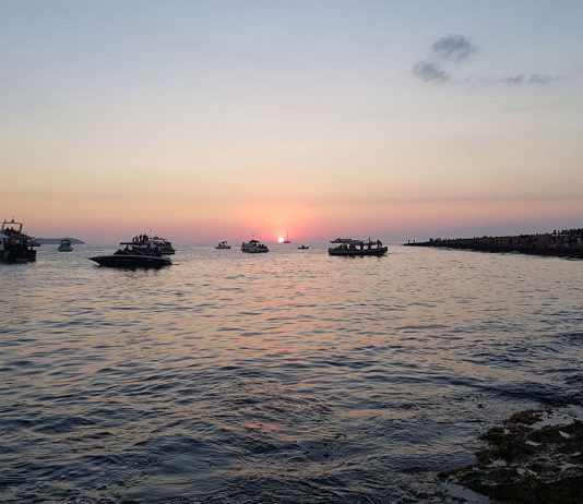 10 Tipps für den Ibiza Urlaub mit Kindern 10-Tipps-für-den-Ibiza-Urlaub-mit-Kindern-sonnenuntergang-cafe-de-mar