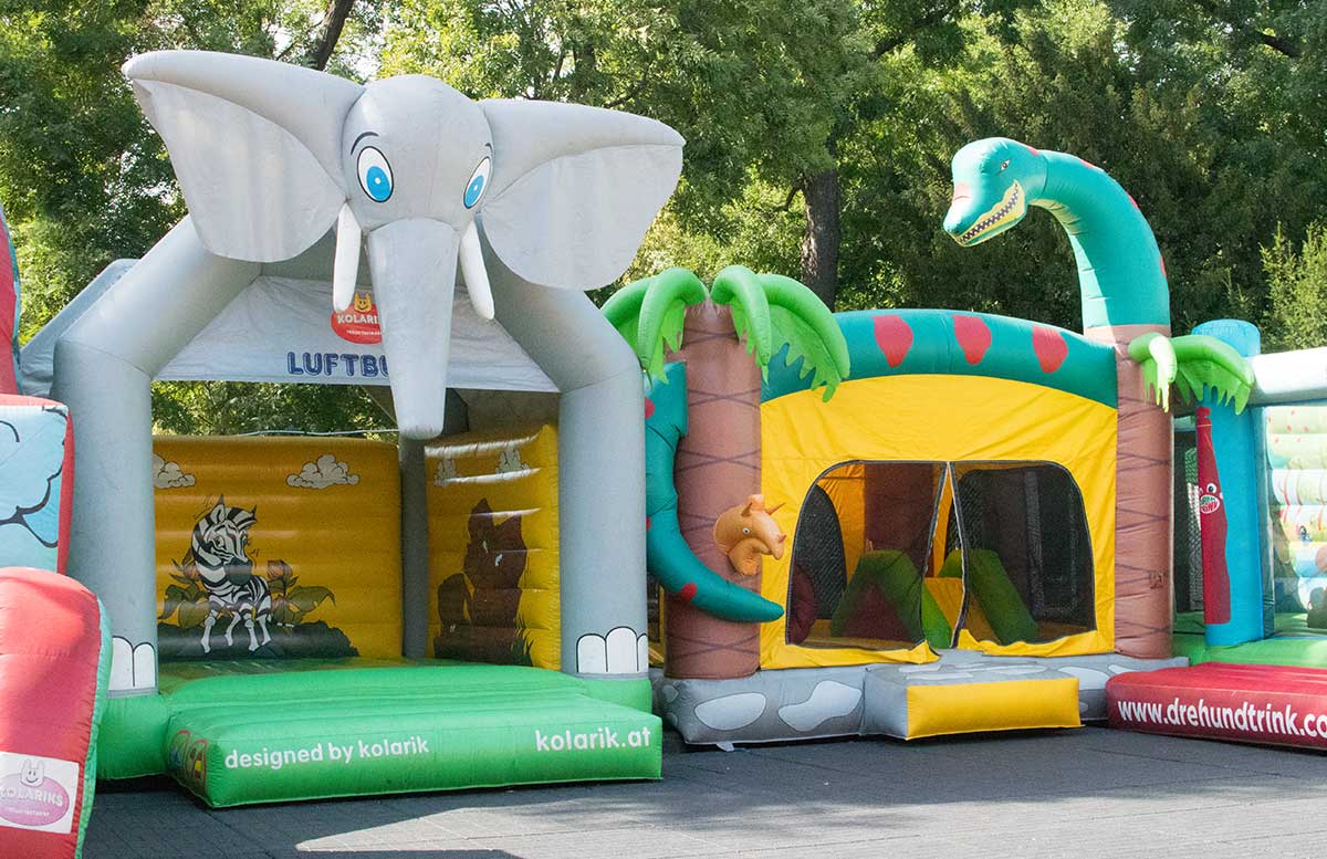 Kindergeburtstag-in-der-Kolariks-Luftburg-Praterfee-luftburgen