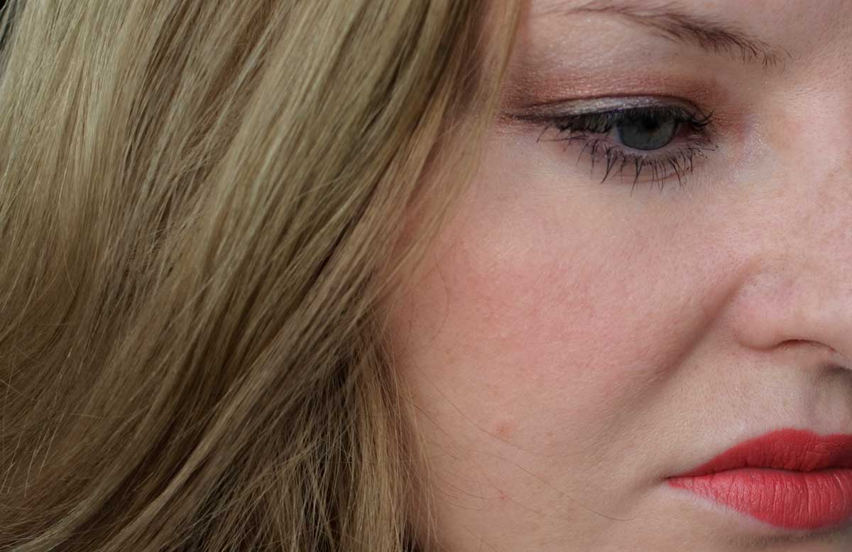 Urban-Decay-Naked-Heat-Eyeshadow-Palette-look