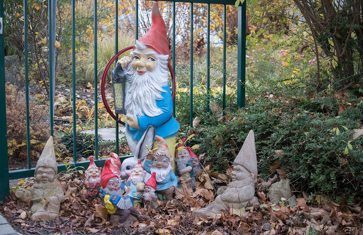 SEMI-Baby--und-Kinderhotel-in-Lutzmannburg-gartenzwerge