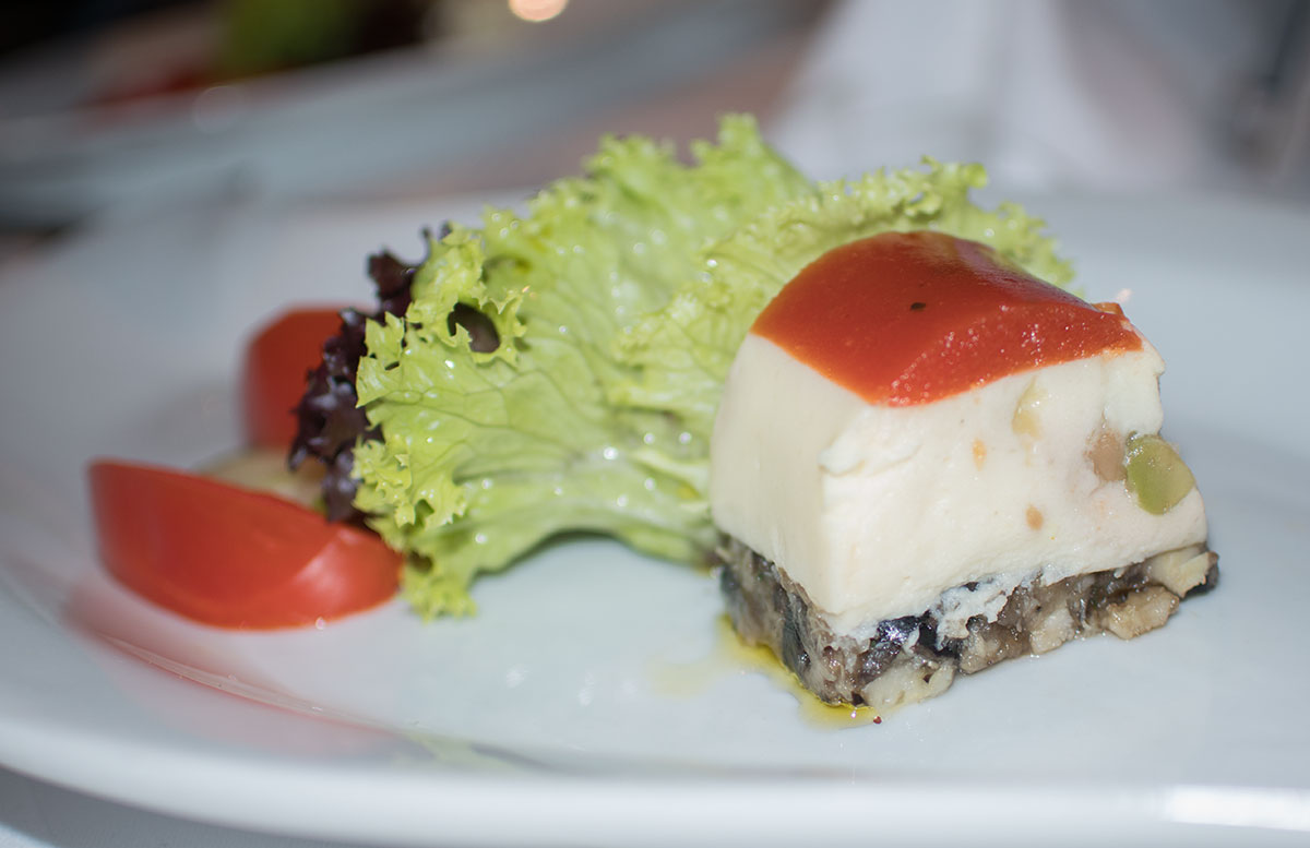 SEMI-Baby--und-Kinderhotel-in-Lutzmannburg-pastete-zum-abendessen