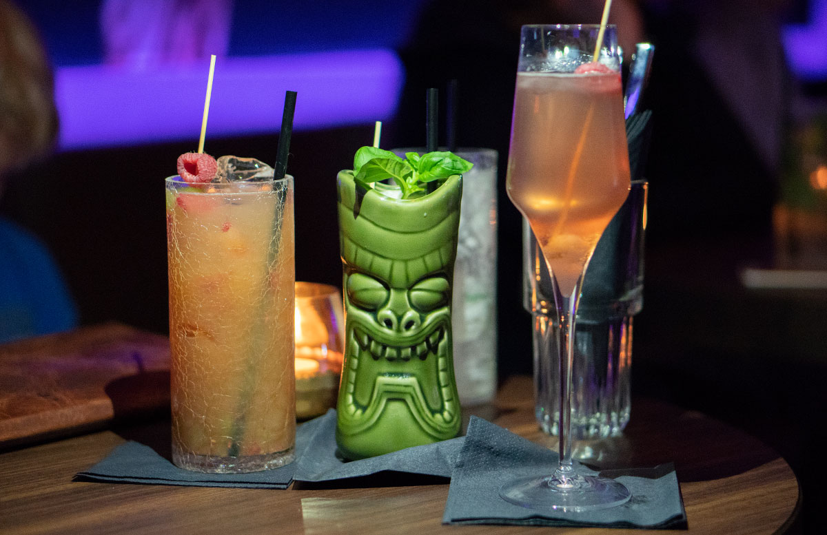 Cocktailbar-MEINZ-im-Bermudadreieck-Wien.monster-cocktail