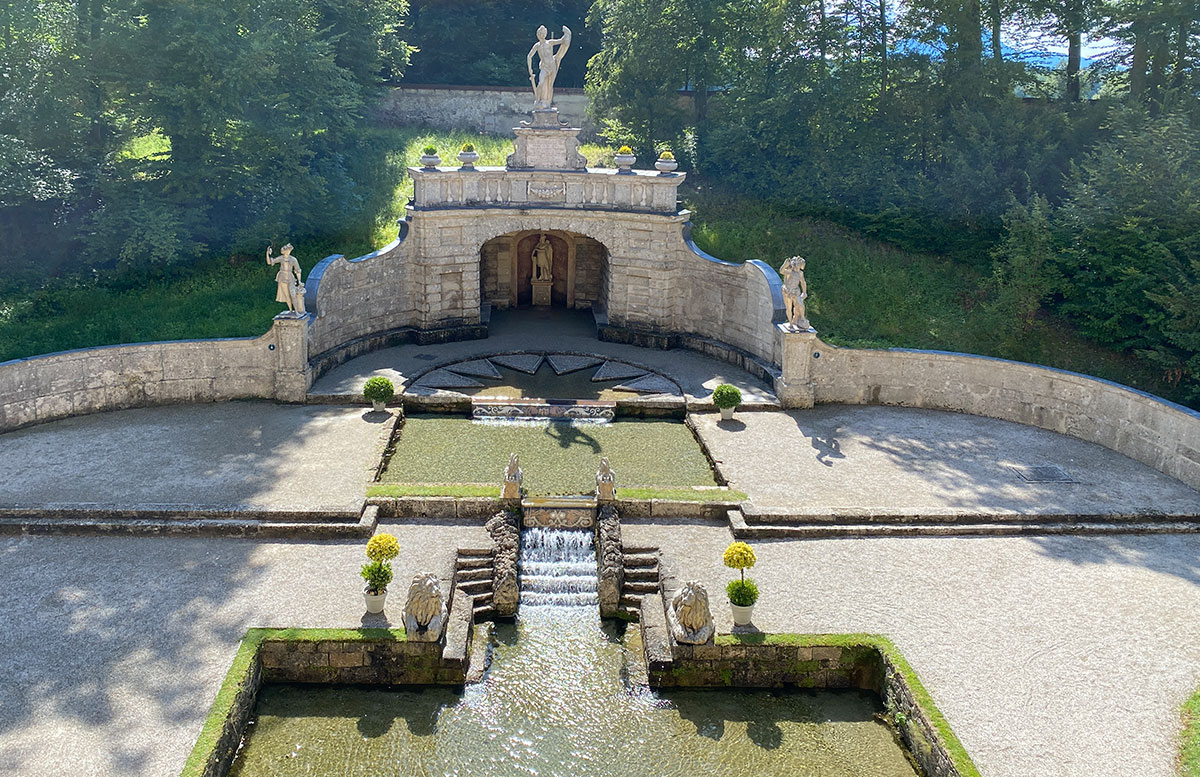 24-Stunden-in-Salzburg-Ausflugstipps-für-Familien-hellbronn brunnen