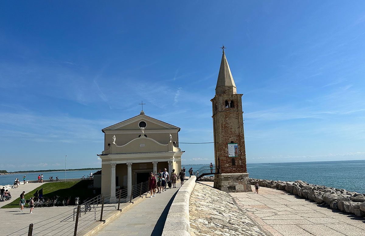 5-Ausflugsziele-für-Familien-in-Caorle-turm-und-kathetrale