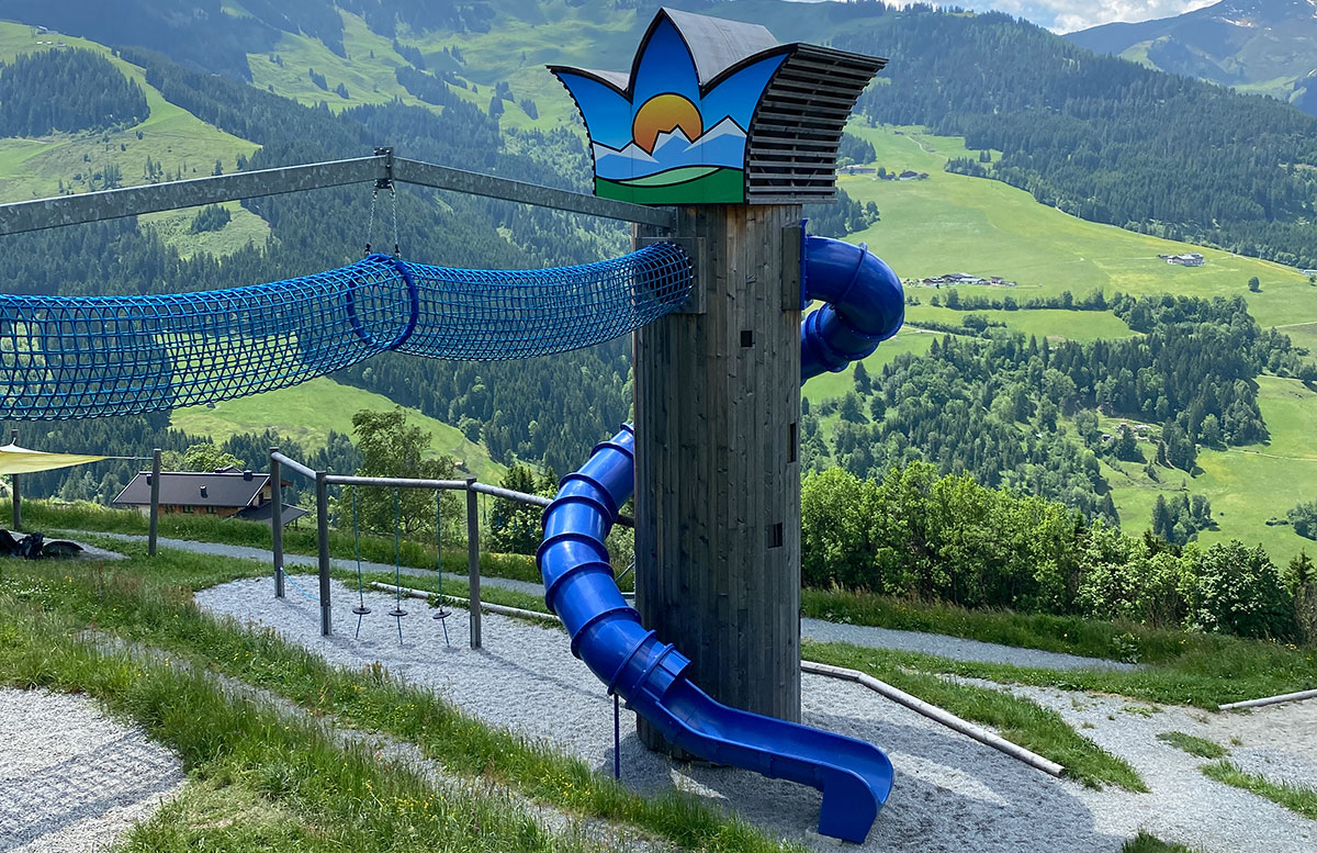 6-Ausflugstipps-für-Familien-in-Maria-Alm-erlebnisspielplatz