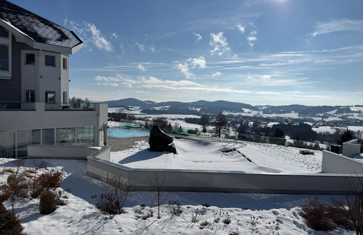 AIGO-Familienhotel-in-Aigen-im-Mühlkreis-blick-balkon