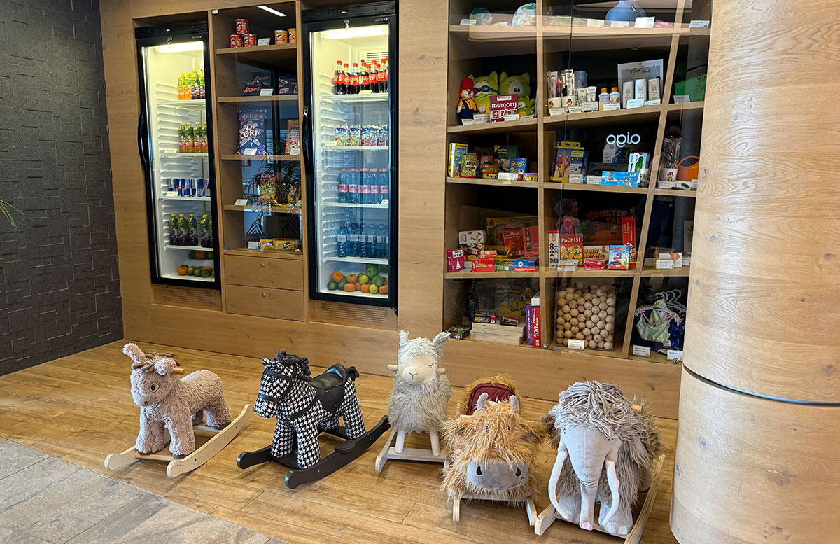 AIGO-Familienhotel-in-Aigen-im-Mühlkreis-hüpfpferde