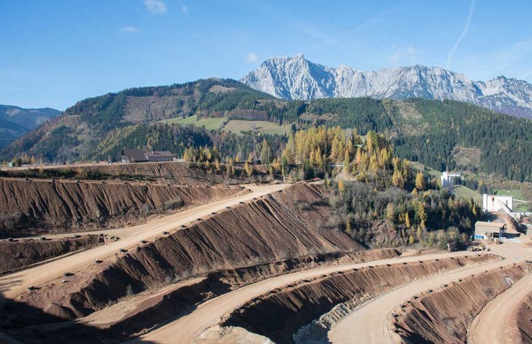 Abenteuer Erzberg – Schaubergwerk und Haulys Abenteuerfahrt