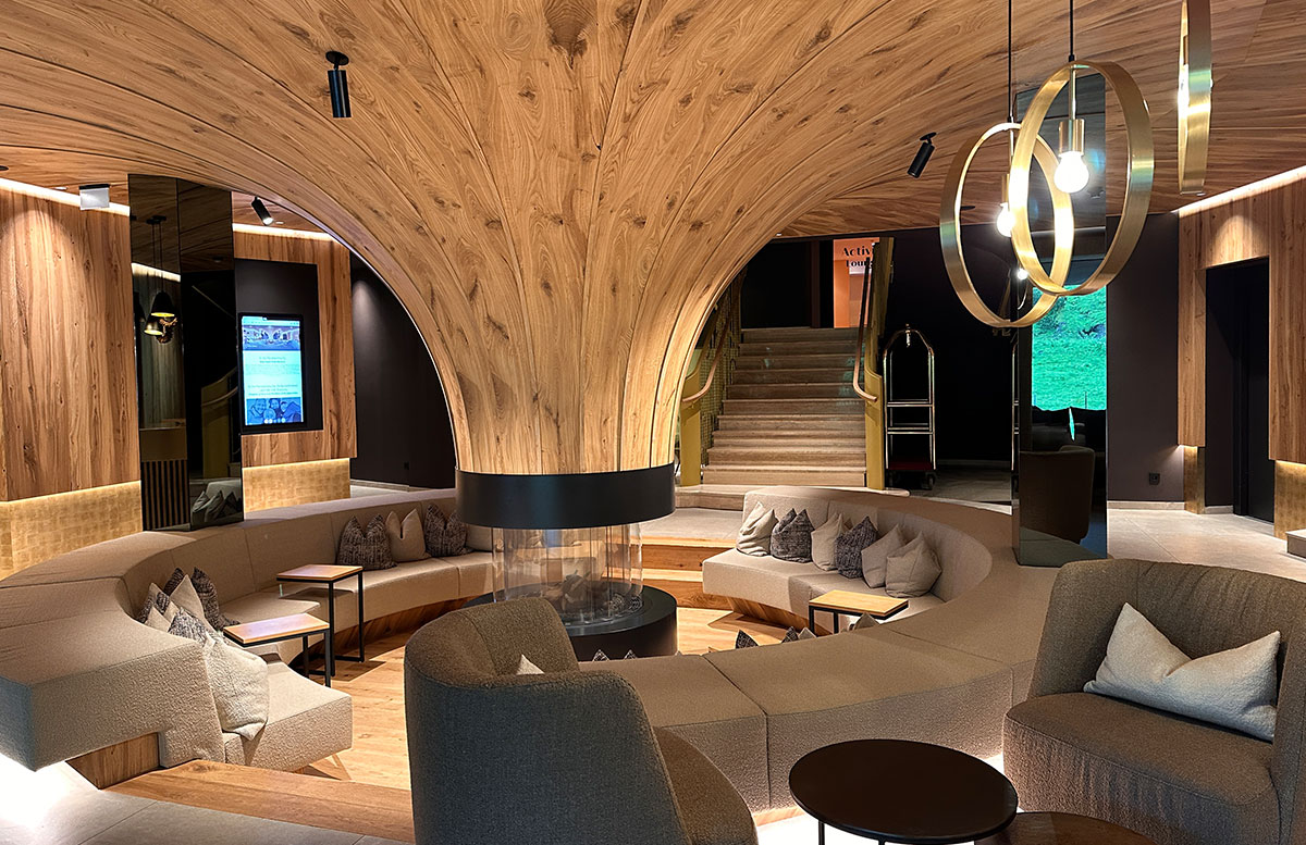 Adults-only-und-Familienhotel-Steiner-in-Obertauern-lobby