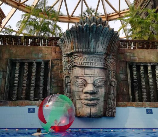 Aquaworld Resort Budapest und der Water Park