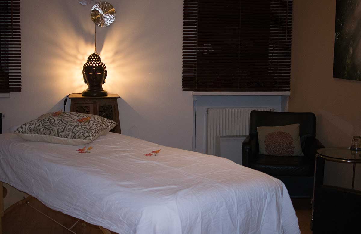 aroma-salon-haare-faerben-mit-henna-hehandlungsraum