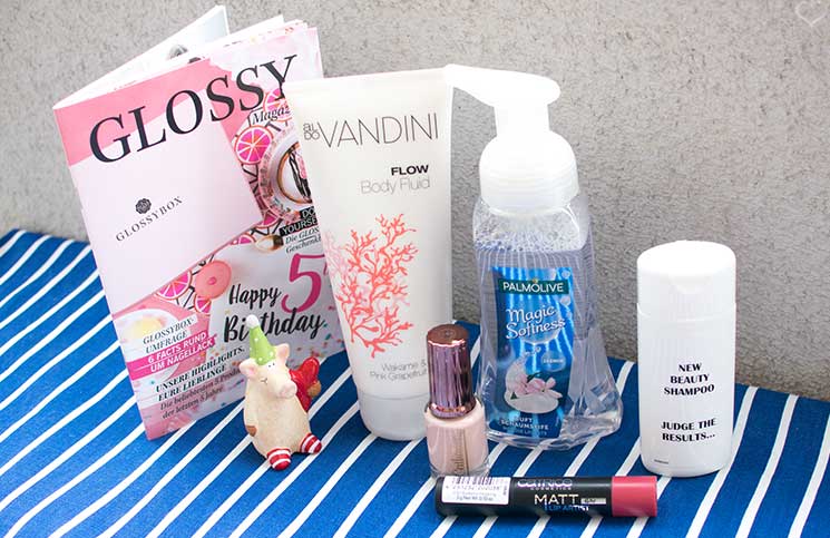 August-Glossybox-Happy-5th-Birthday-Inhalt
