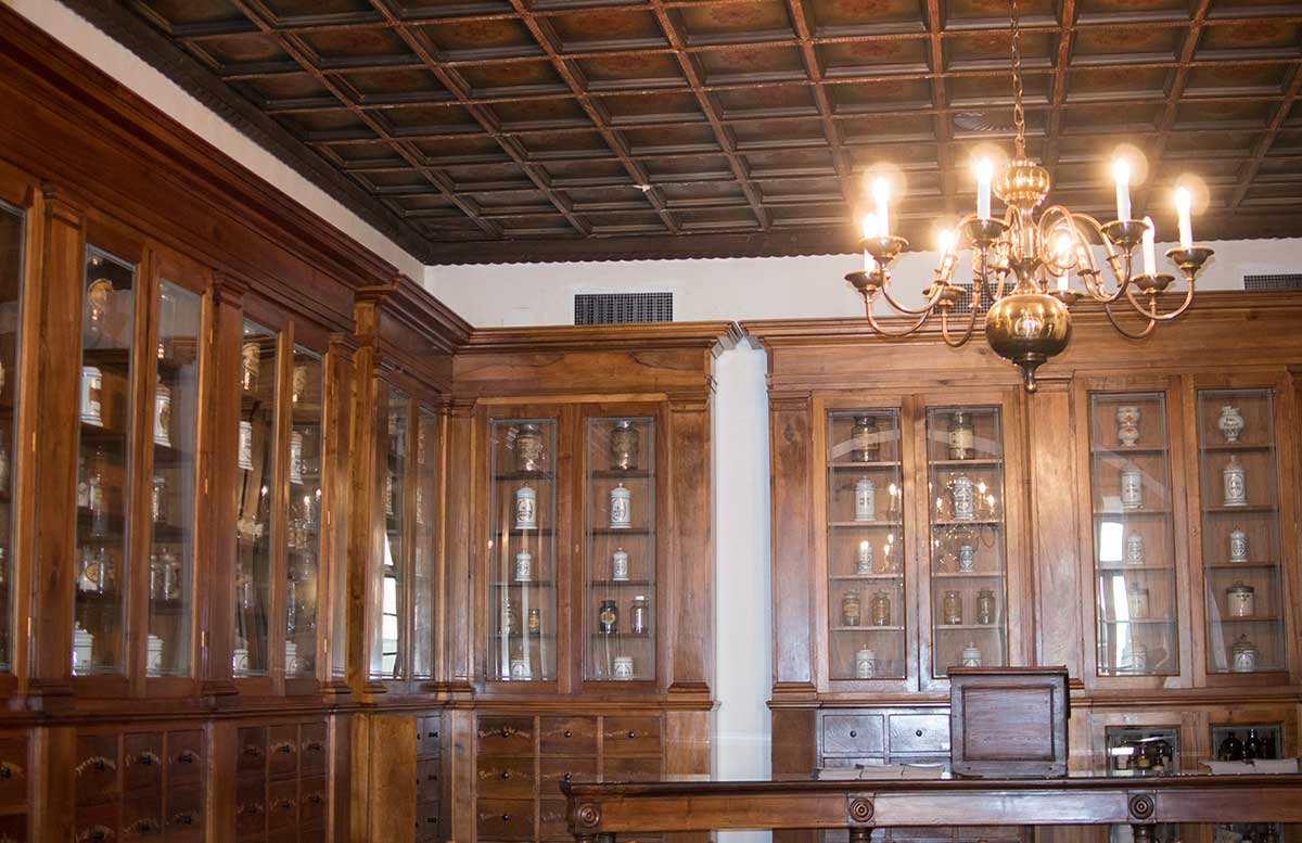 Ausflug nach Koper und Besuch des Hotel Bernardin alte apotheke