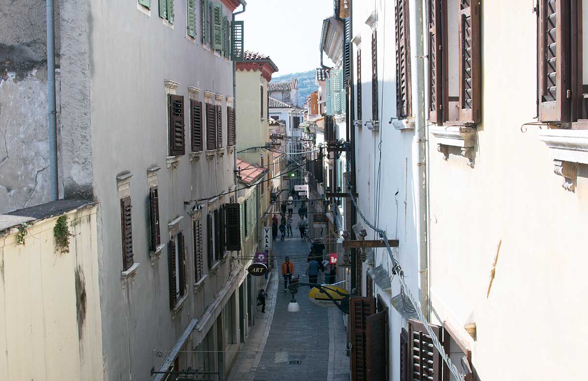 Ausflug nach Koper und Besuch des Hotel Bernardin enge gassen