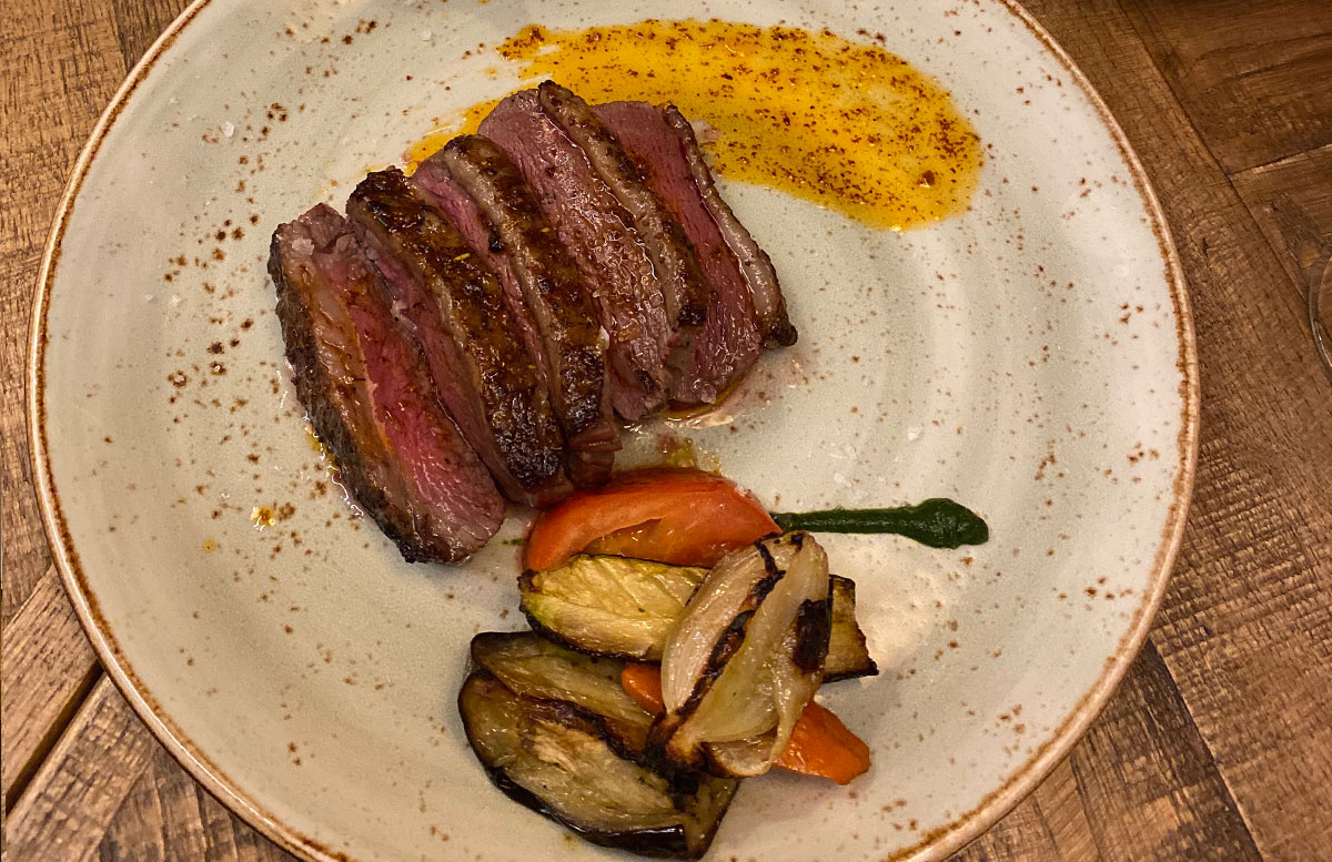 Ausflug-zur-schönsten-Bucht-in-Pollensa-brasilianisches-steak