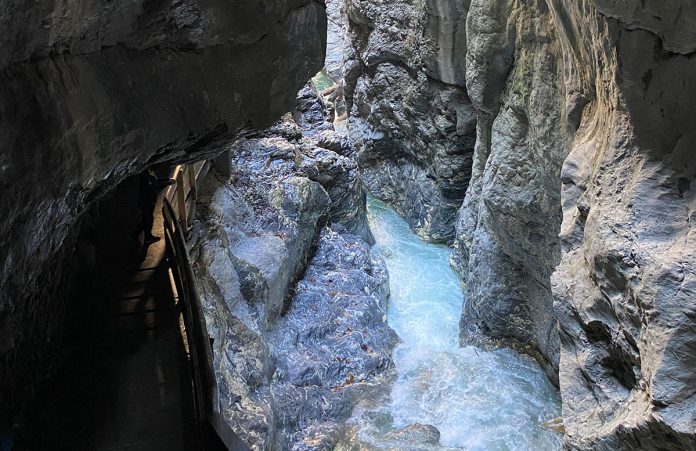 Ausflugstipps für St. Johann: Liechtensteinklamm und Geisterberg Ausflugstipps-für-St.-Johann-Liechtensteinklamm-und-Geisterberg-wasserstrudel