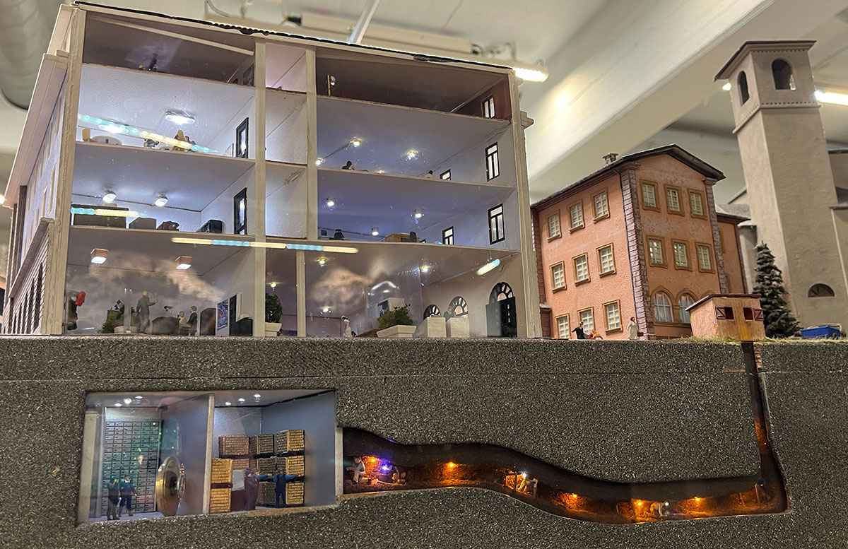 Ausflugsziele-für-Kinder-in-Hamburg-bei-Regen-haus-des-geldes