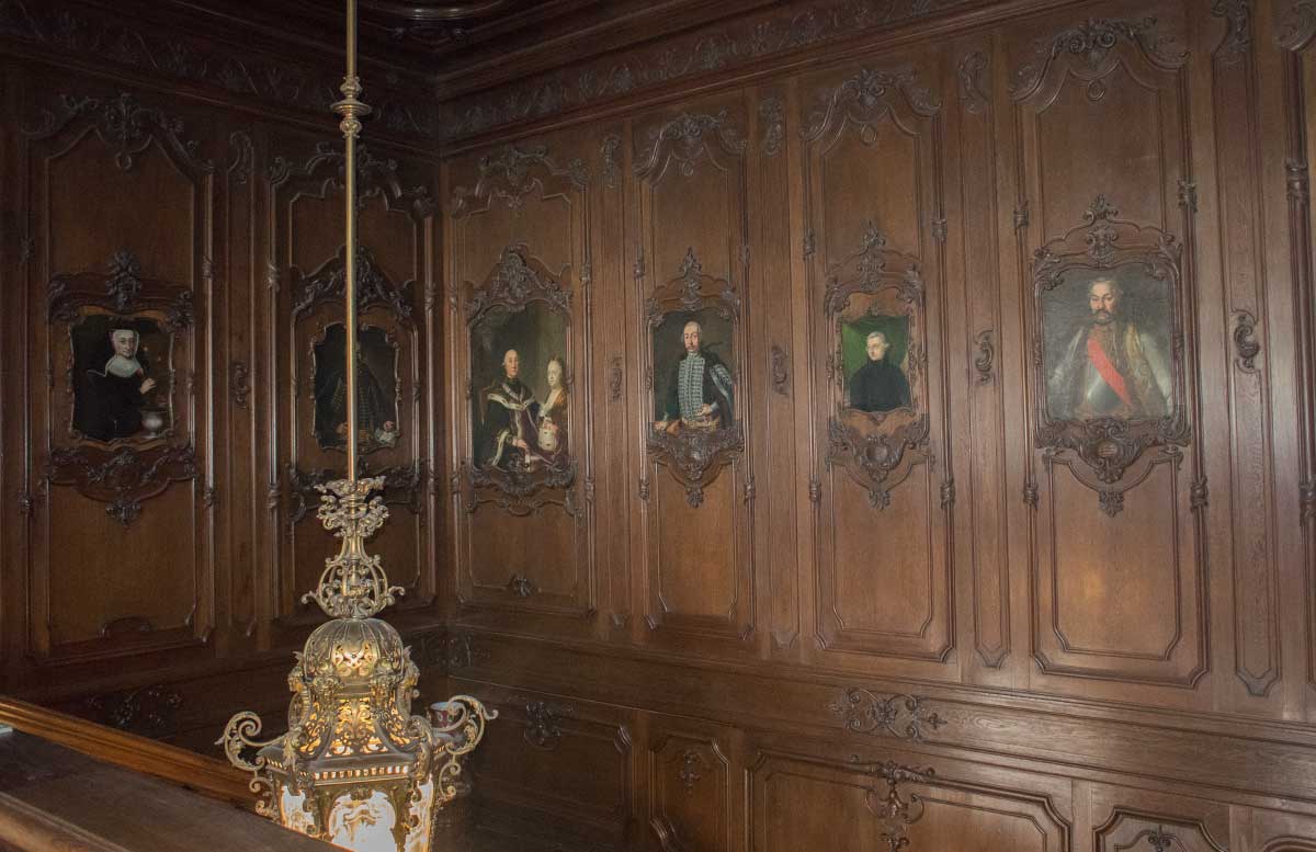 ausfluege-nach-keszthely-ins-schlossmuseum-ahnengallerie