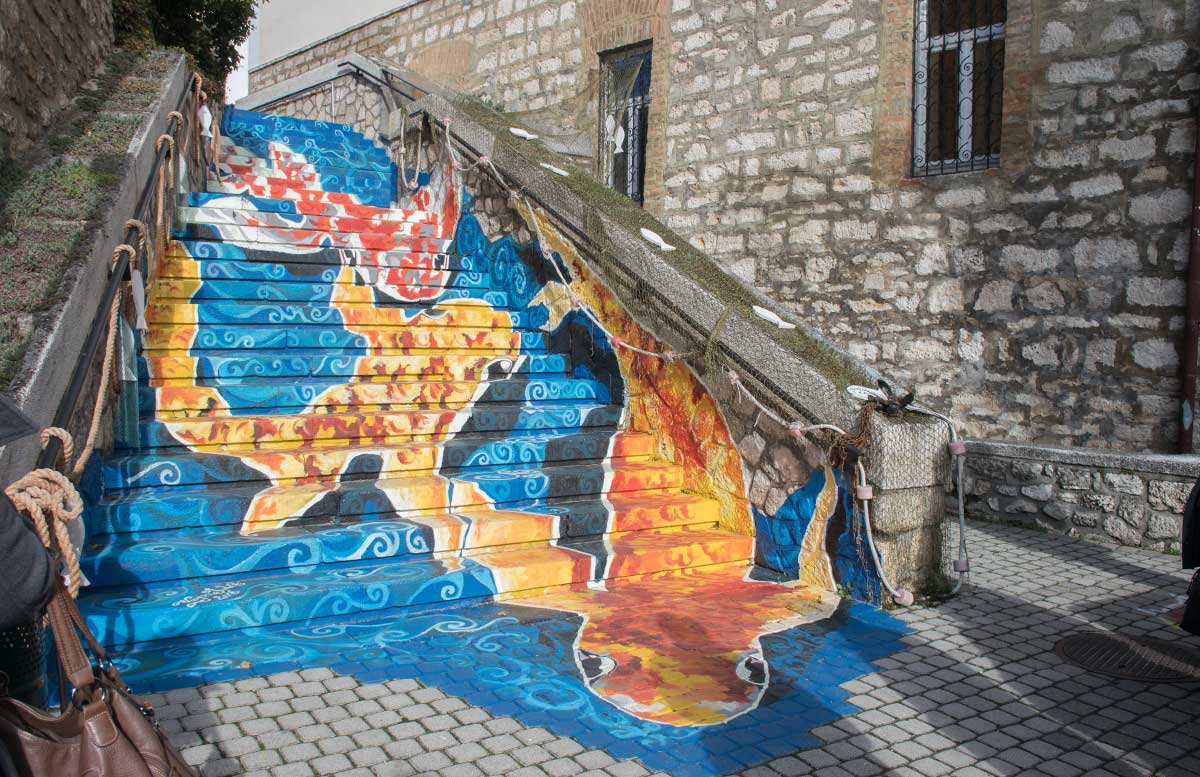 seehöhle-in-tapolca-koi-treppe