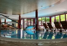 Berg und Spa Hotel Urslauerhof in Maria Alm Berg-und-Spa-Hotel-Urslauerhof-in-Maria-Alm-poolperspektive