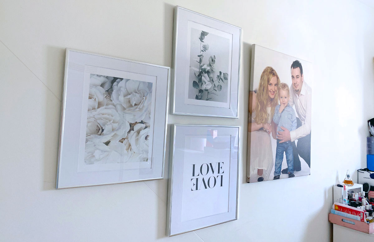 Bilderwand-Inspirationen-für-die-Wohnung-mit-Posterstore-bilderwand-familiedynamic