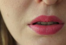 Blogparade Beachparty-Look mit Yves Rocher Blogparade-Beachparty-Look-lippenstift