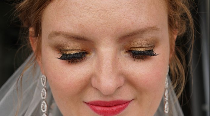 Brautstyling Tipp – Braut-Make-up für die Hochzeit Brautstyling-Mein-Braut-Make-up-für-den-großen-Tag-ARDELL-wimpern