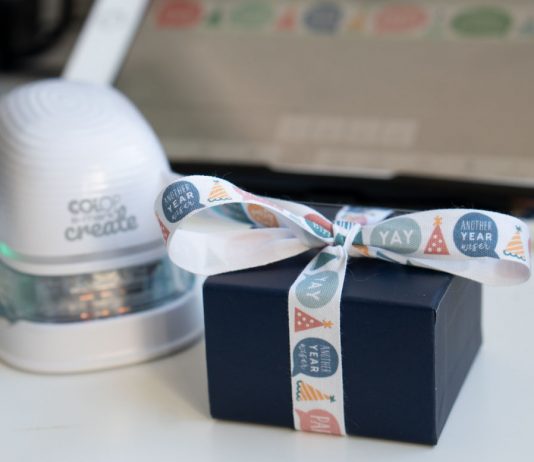 COLOP e-mark create – mobiler Drucker für Kreative COLOP-e-mark-create-geschenkmasche