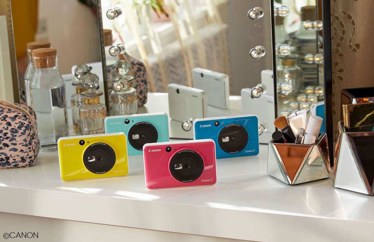 Canon-Zoemini-C-Gewinnspiel--Blogger-Adventkalender-ALLE-FARBEN