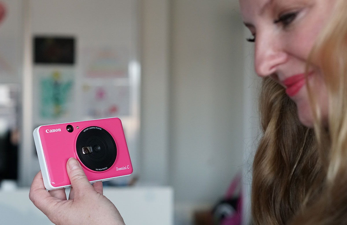 Canon-Zoemini-C-Gewinnspiel--Blogger-Adventkalender-vicky-und-kamer