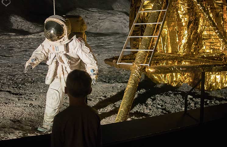 City-Trip-nach-Salzburg-ins-Haus-der-Natur-astronaut-sehnsucht