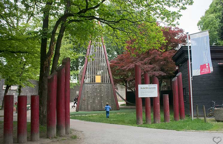 City-Trip-nach-Salzburg-ins-Haus-der-Natur-zauberflöten-spielplatz