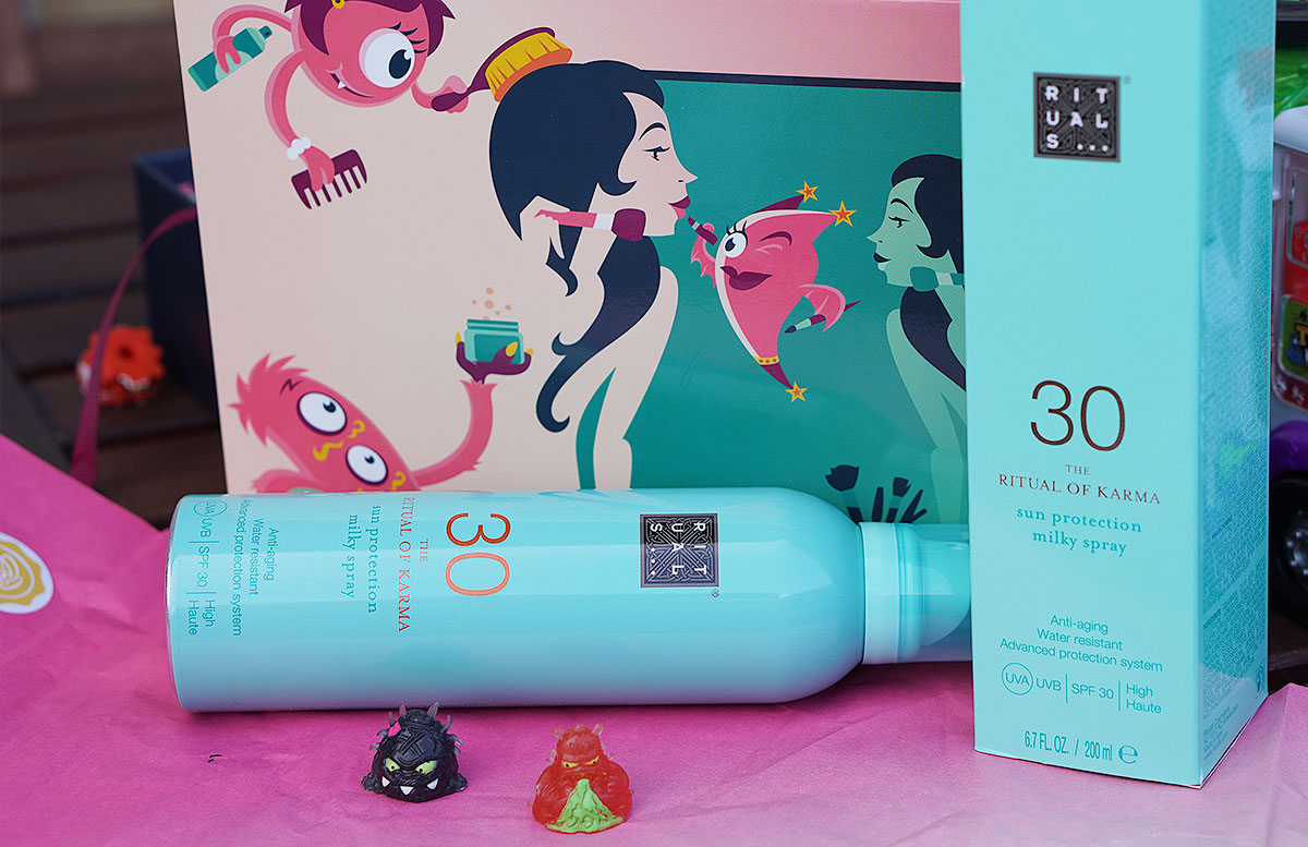 Comic Edition Glossybox Mai rutuals sonnenspray milky 30