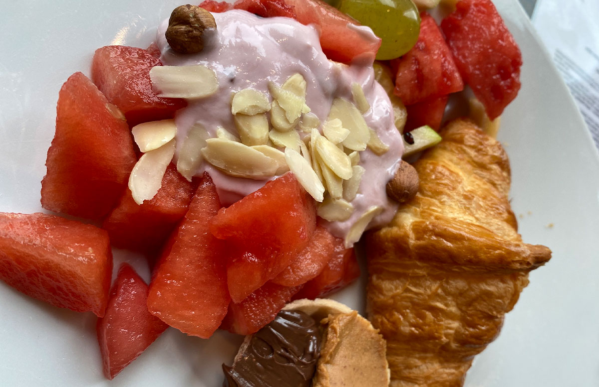 Courtyard-by-Marriott-Linz-breakfast