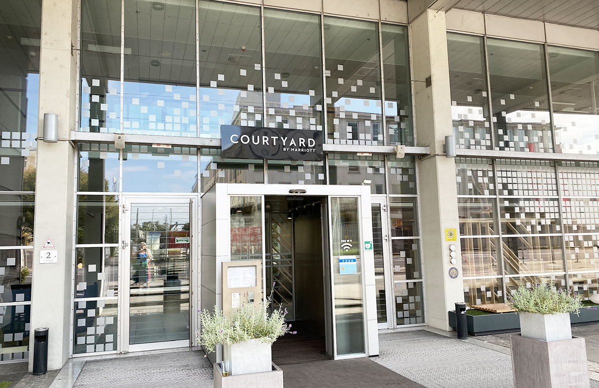 Courtyard-by-Marriott-Linz-eingang