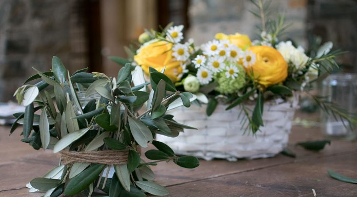 CraftTour Workshop Blumenkränze und Tisch Dekoration CraftTour-Workshop-Blumenkränze-und-Tisch-Dekoration-blumenvase