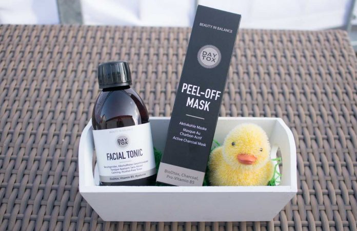Daytox Peel-off mask – Die Aktivkohle Maske