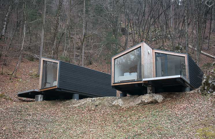 Die-Burg-Bled-und-Luxus-Camping-in-Ljubno-luxus-camping-clamping-luxus-hütten