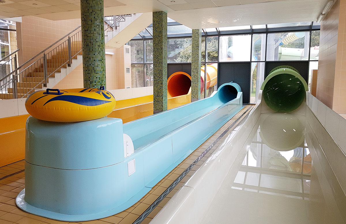 Die Therme Bük - Heilwasser und Rutschenspaß für die ganze Familie RUTSCHE mit reifen