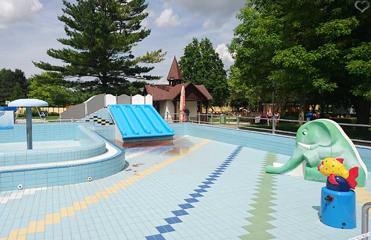 Die-Therme-Bükfürdo-und-Restaurant-Tipps-für-Bük-kinderbecken