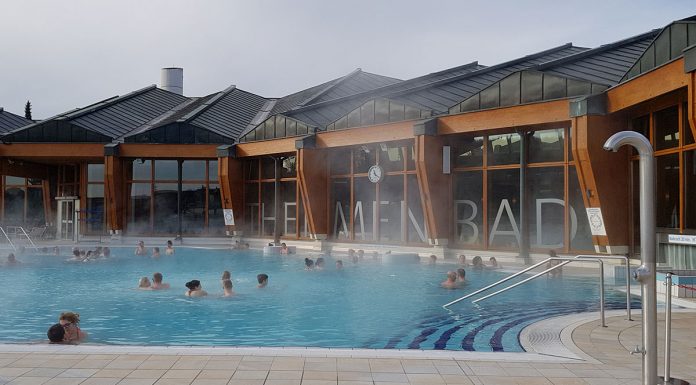 Die Therme Loipersdorf in der Steiermark Die-Therme-Loipersdorf-in-der-Steiermark-thermenbad.jpg