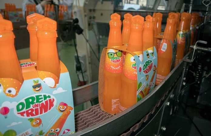 Dreh-und-Drink-4er-packs-in-produktion Dreh-und-Drink-4er-packs-in-produktion