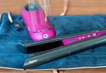 Dyson Corrale das kabellose Glätteisen Dyson-Corrale-das-kabellose-Glätteisen-ständer