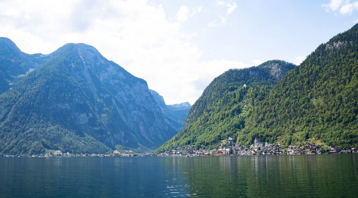 Ein Spaziergang durch Hallstatt im Salzkammergut Ein Spaziergang durch Hallstatt im Salzkammergut