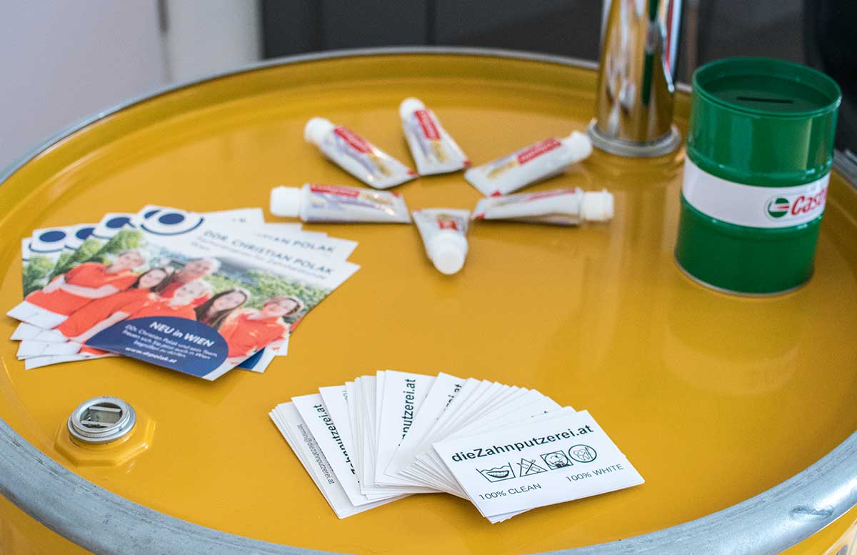 endlich-weisse-zaehne-meine-zweite-bleaching-behandlung-visitenkarte-zahnputzerei
