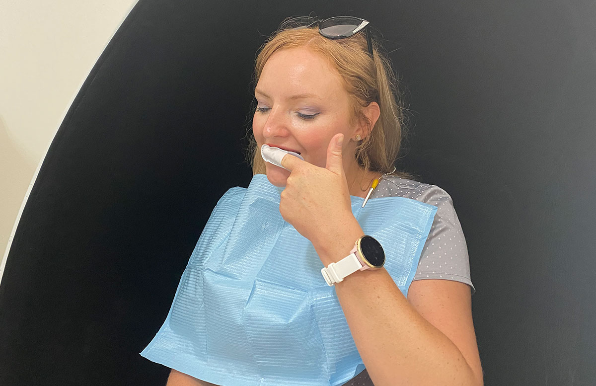 Erfahrungsbericht-Pure-Smile-Bar-in-Wien-fingerling