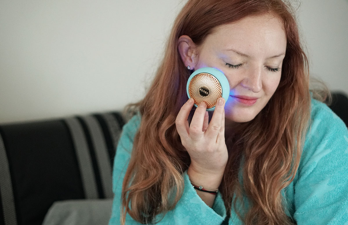 FOREO-UFO-2-Gesichtsbehandlung-für-zu-Hause-beauty-at-home