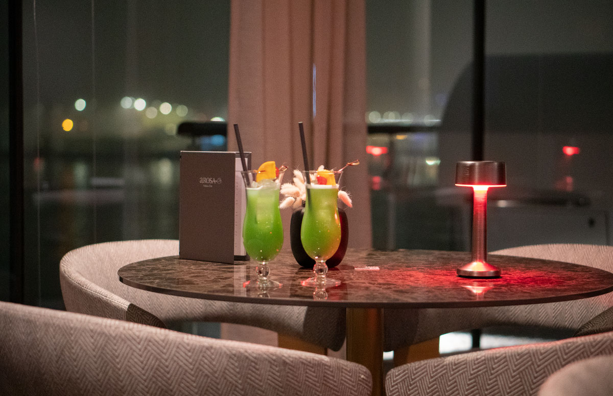 Familien-Flusskreuzfahrt-auf-der-A-ROSA-SENA-cocktails