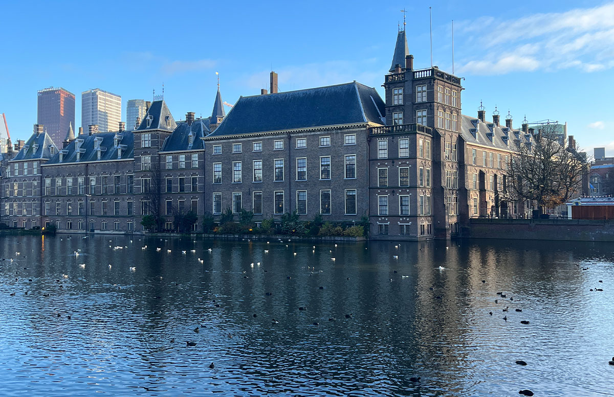 Familien-Flusskreuzfahrt-auf-der-A-ROSA-SENA-rotterdam-ort